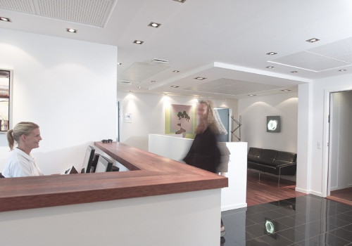 Tandlægerne Falkonercentret