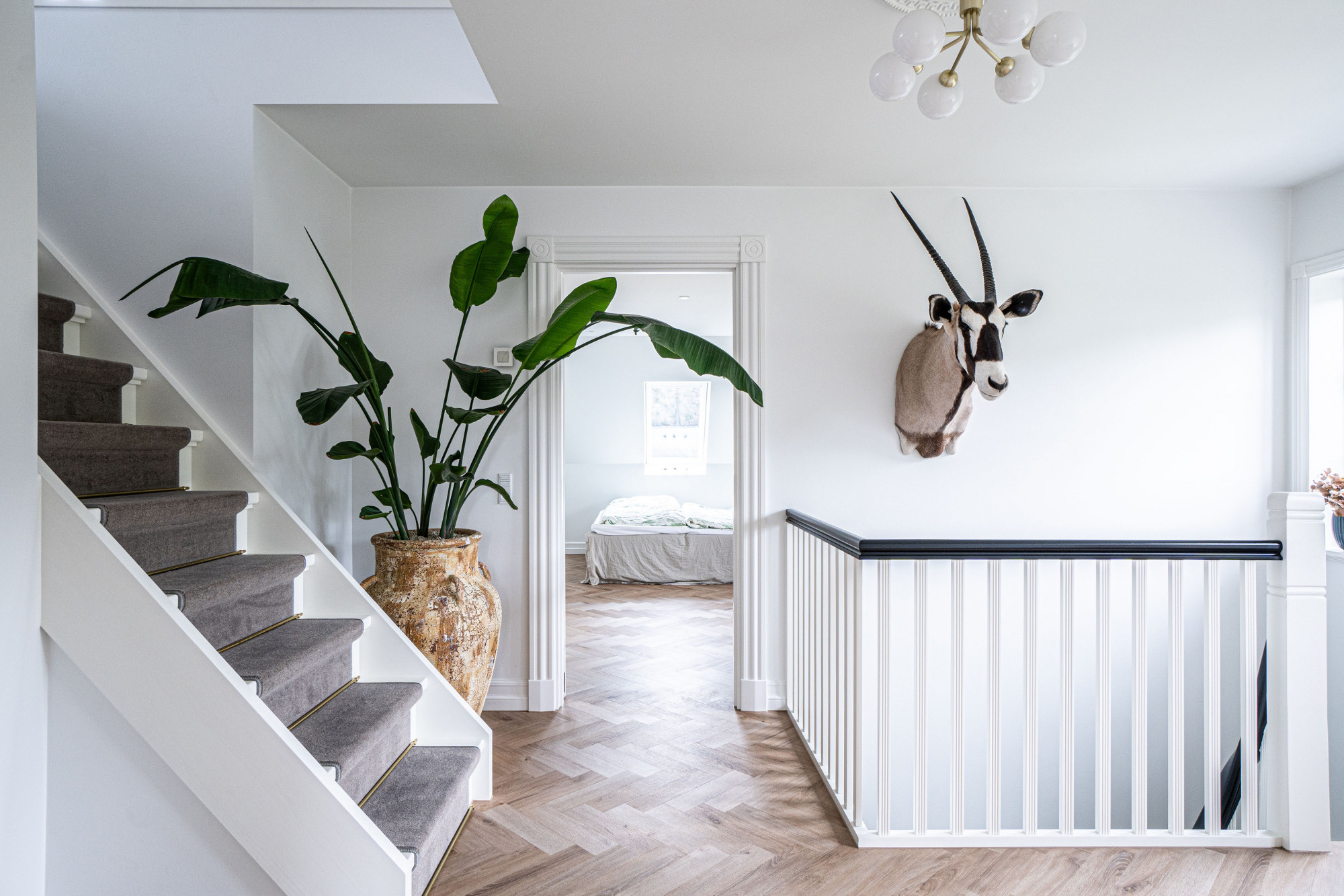 Patriciervilla med havudsigt