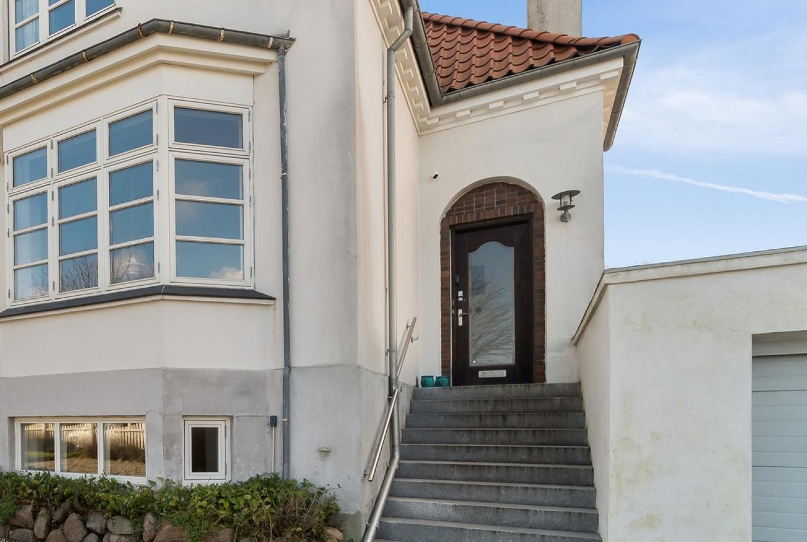 Patriciervilla med havudsigt